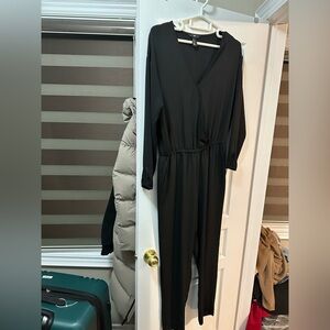 H&M Full sleeve black jumpsuit